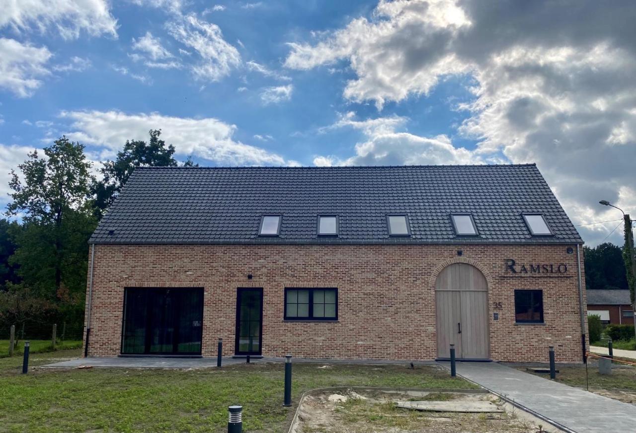 Ramslo Bed & Breakfast Herselt Eksteriør bilde